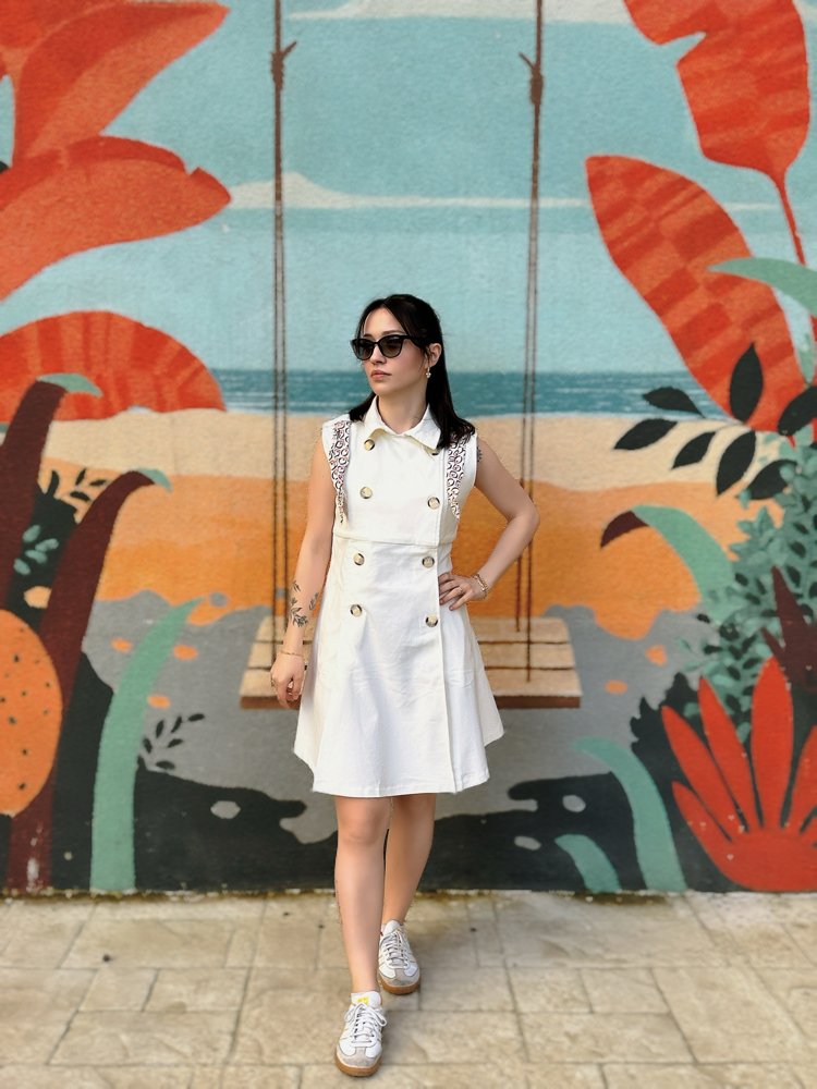 Düğmeli Beyaz Midi Kadın Elbise